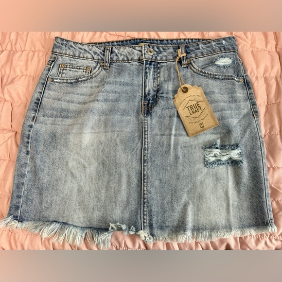 Denim Skirt - True Craft - NWT - Size 7 - Picture 1 of 9